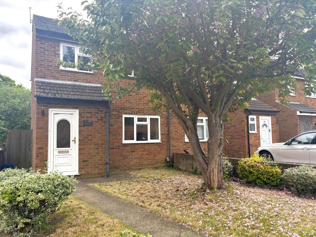 Main image of property: Meadowbank, Hitchin