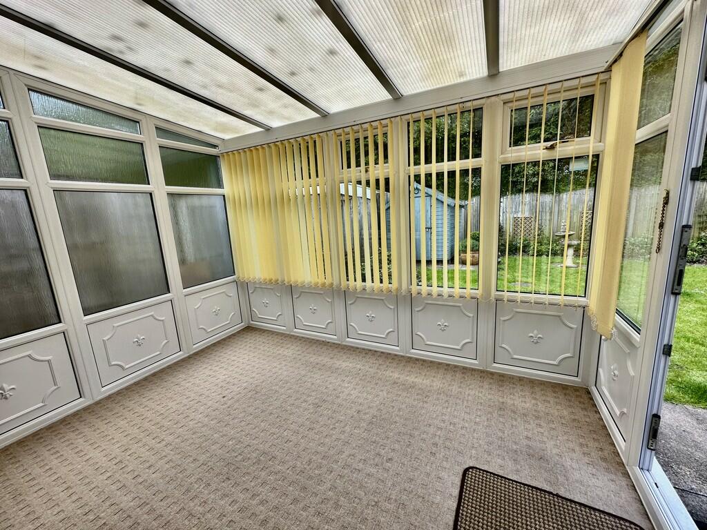 2 bedroom detached bungalow for sale in Arden Gate, Balby, Doncaster, DN4
