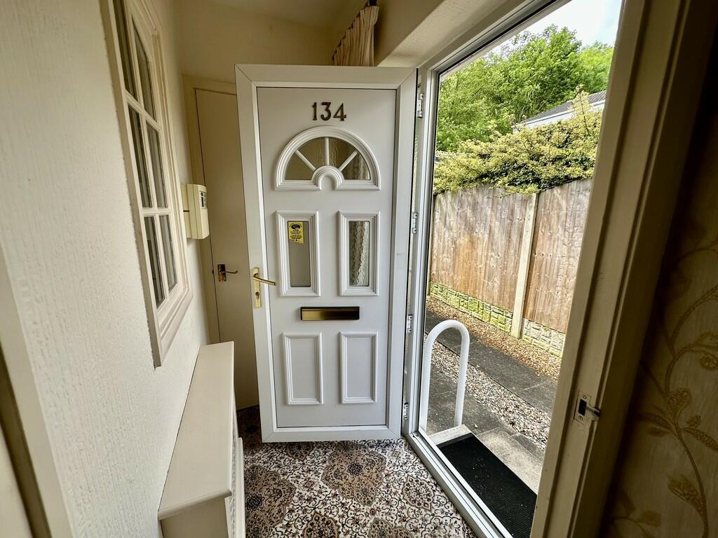 2 bedroom detached bungalow for sale in Arden Gate, Balby, Doncaster, DN4