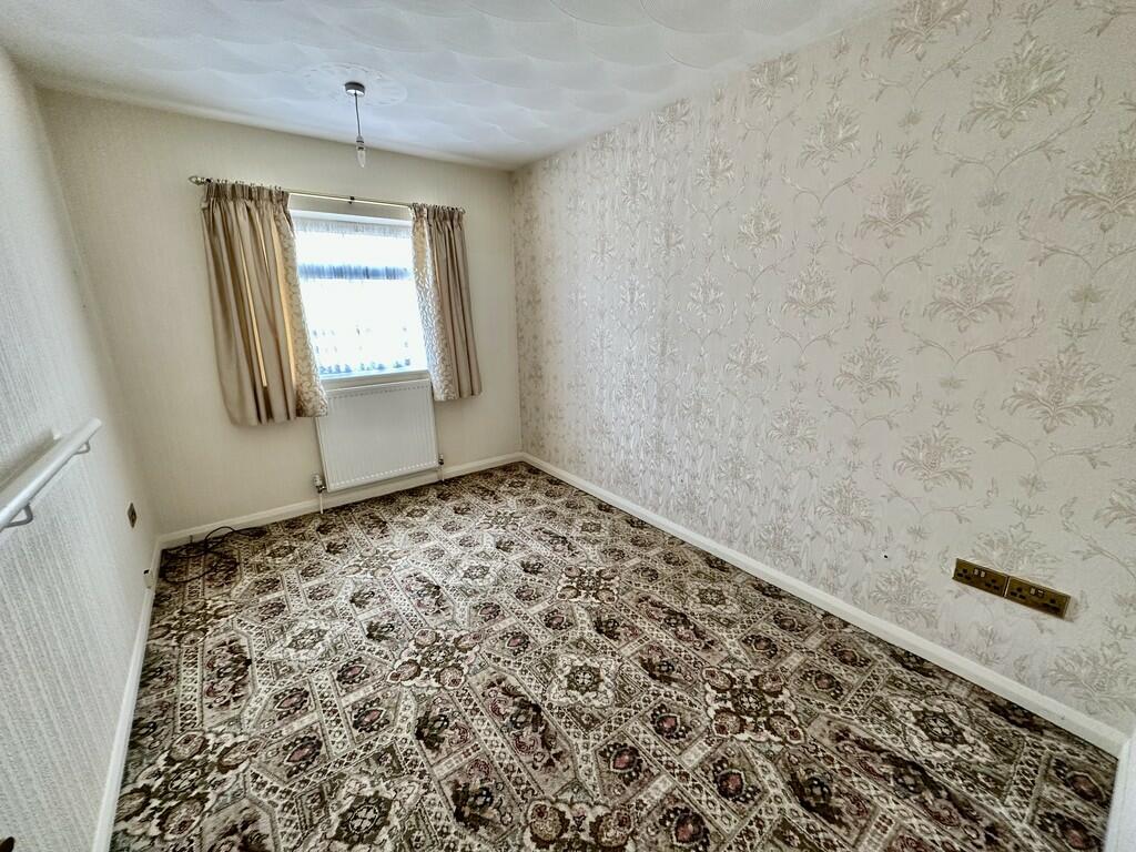 2 bedroom detached bungalow for sale in Arden Gate, Balby, Doncaster, DN4