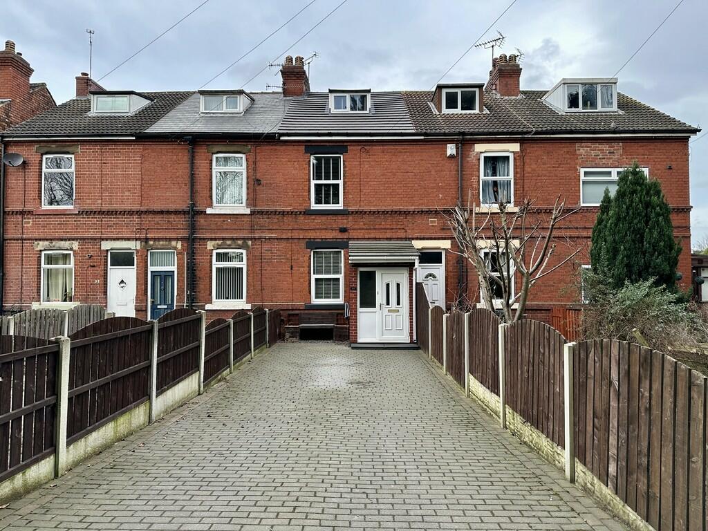 3 bedroom terraced house for sale in Sheffield Road, Conisbrough