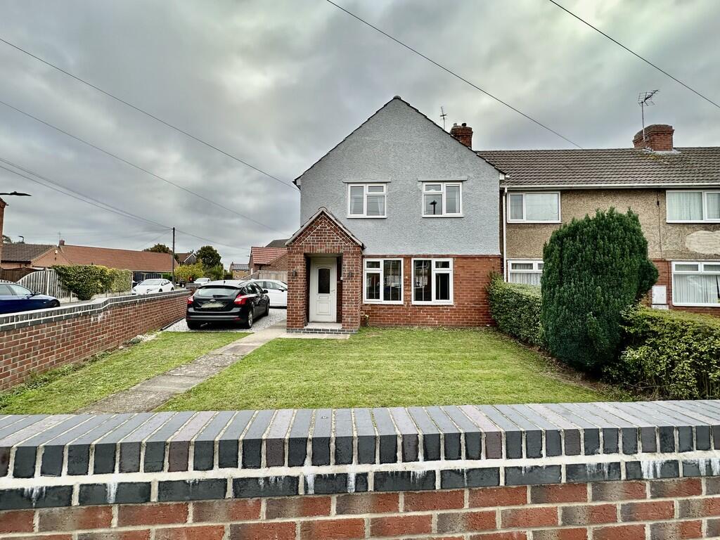 3 bedroom end of terrace house