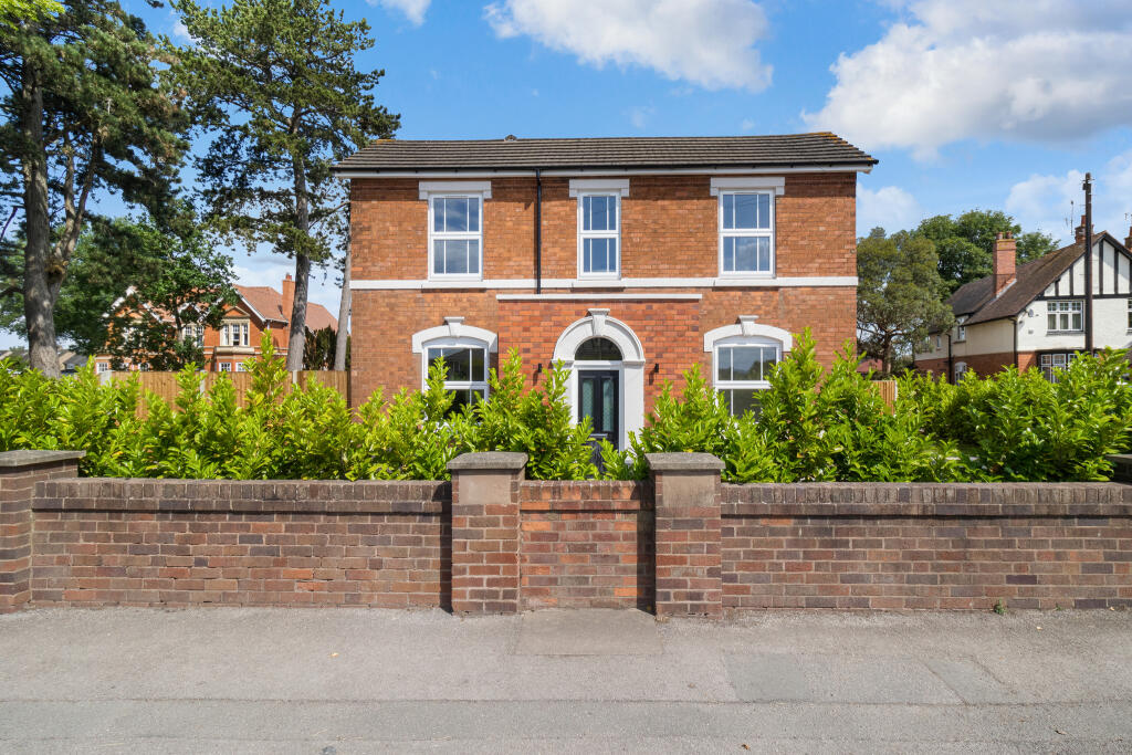 Main image of property: Droitwich Road, Fernhill Heath