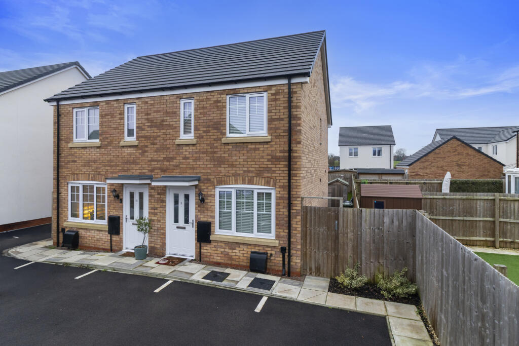 Main image of property: Mayfield, WR5