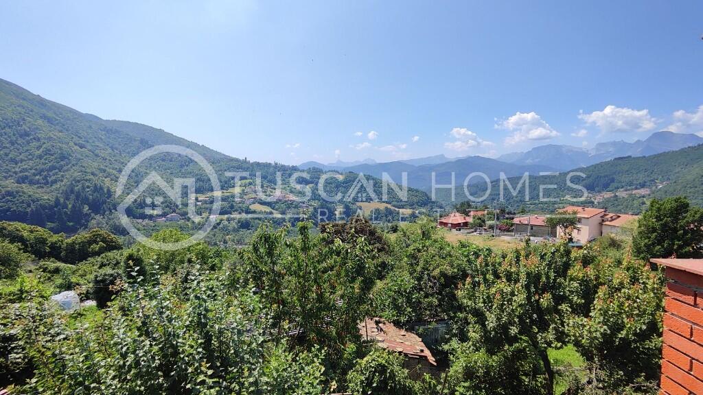 Main image of property: Piazza al Serchio, Lucca, Tuscany