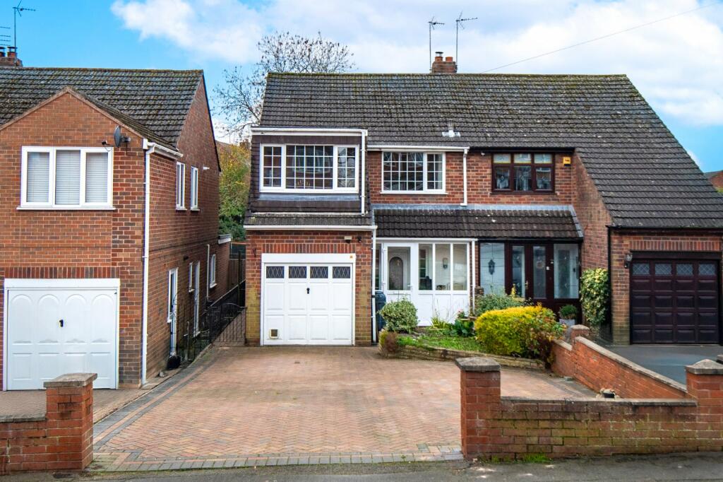 Main image of property: Cross Street, Wall Heath, Kingswinford, West Midlands, DY6
