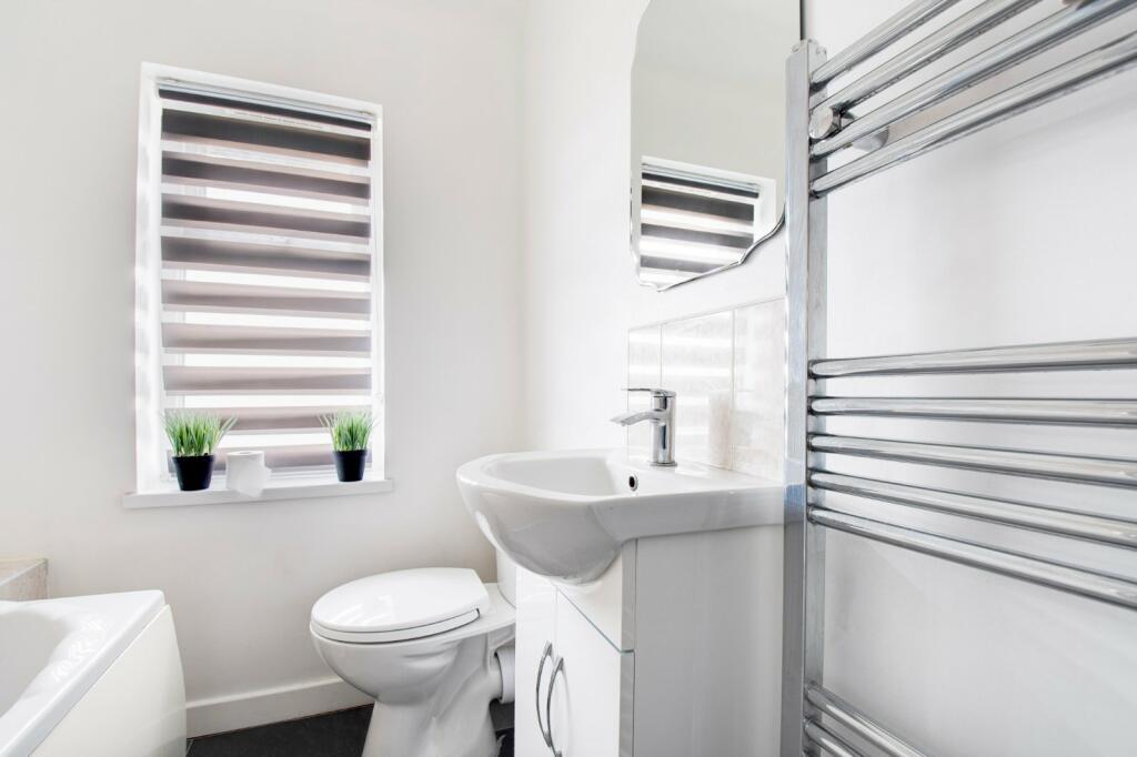 Additional property image - Beeches Road, Oldbury, West Midlands, B68