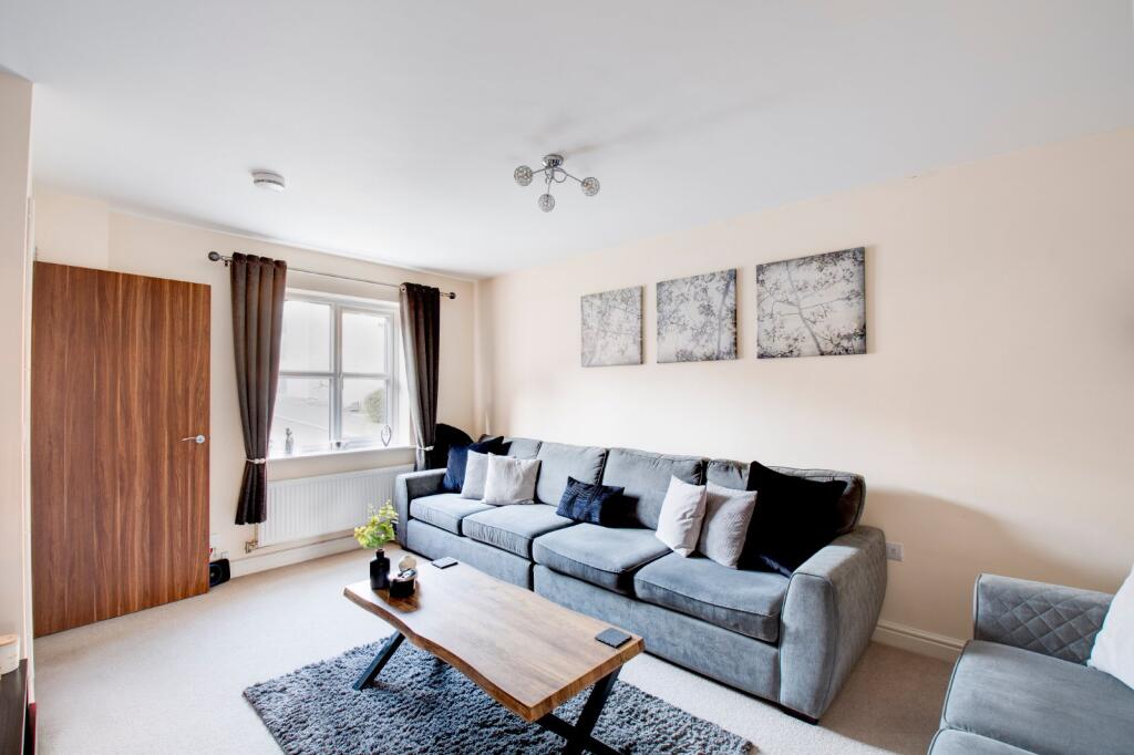 Additional property image - Bhullar Way, Oldbury, West Midlands, B69