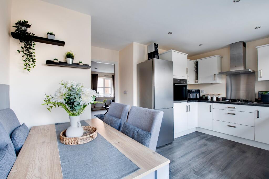 Additional property image - Bhullar Way, Oldbury, West Midlands, B69