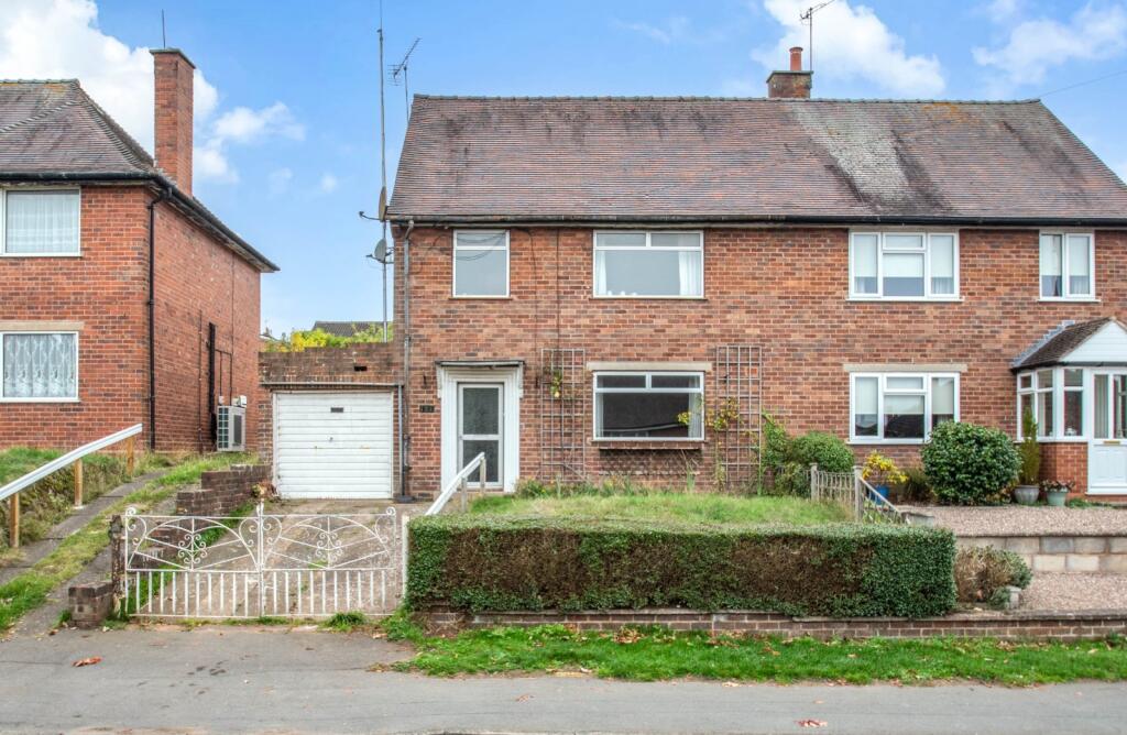 3 bedroom semi-detached house
