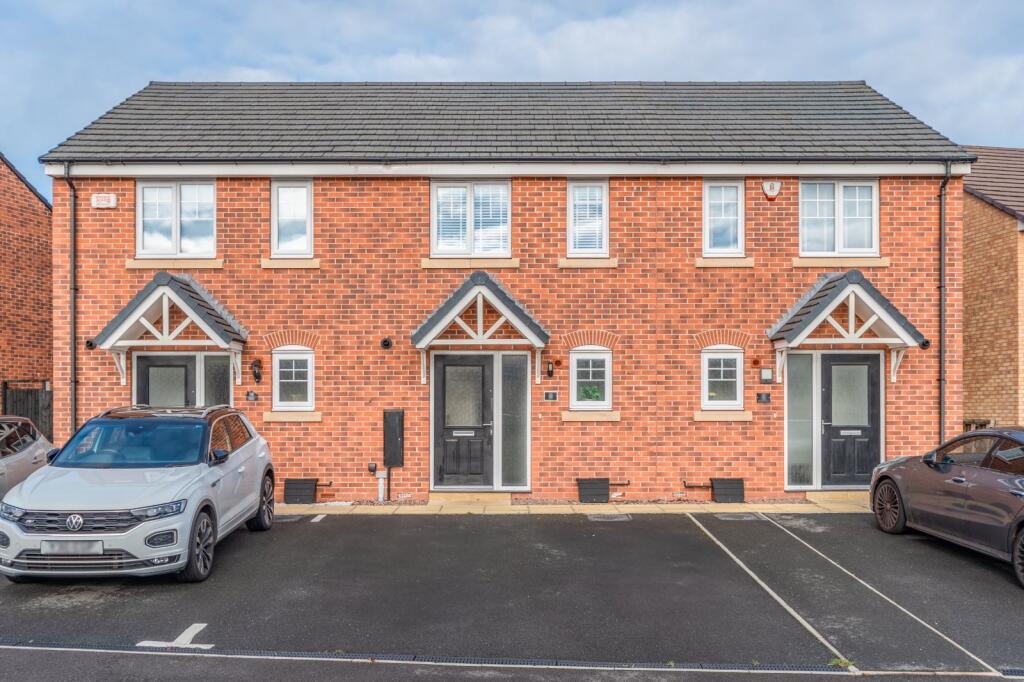 Main image of property: Parquet Grove, Kingswinford, West Midlands, DY6