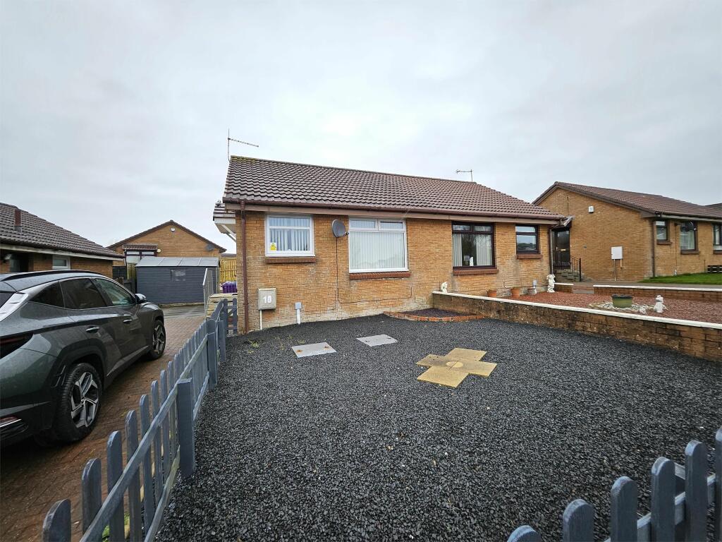 1 bedroom semidetached bungalow for sale in 10 South Isle Road