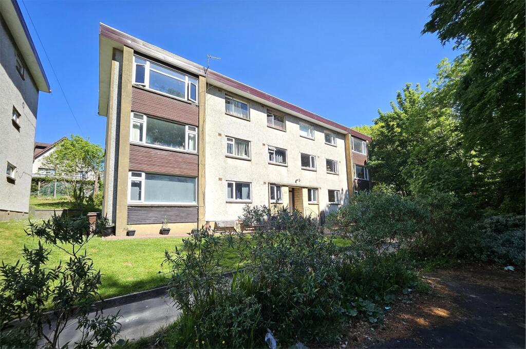 Main image of property: 19 Glenside Crescent, West Kilbride, KA23 9AA