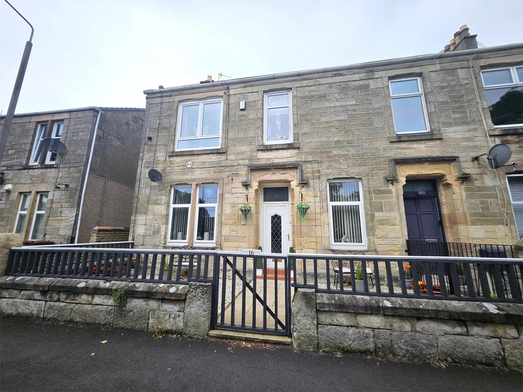 Main image of property: Flat 1, 15 Stanley Road, Saltcoats, KA21 5BB