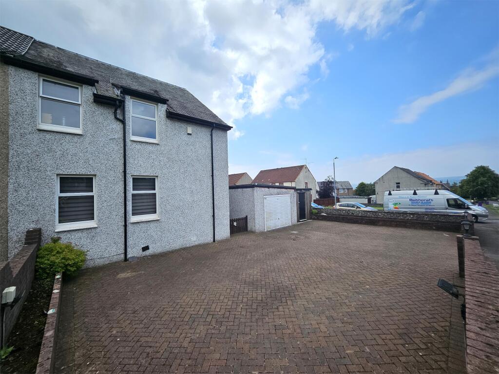 Main image of property: 42 Barrington Avenue, Beith, KA15 2BY