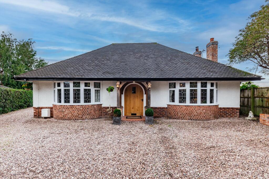 Additional property image - Gated Bungalow in Acton Bridge with Annexe.