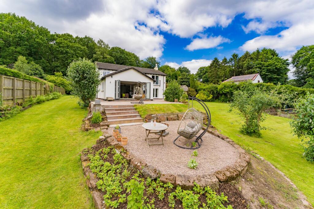 Additional property image - Extended Oakmere home with a large plot.