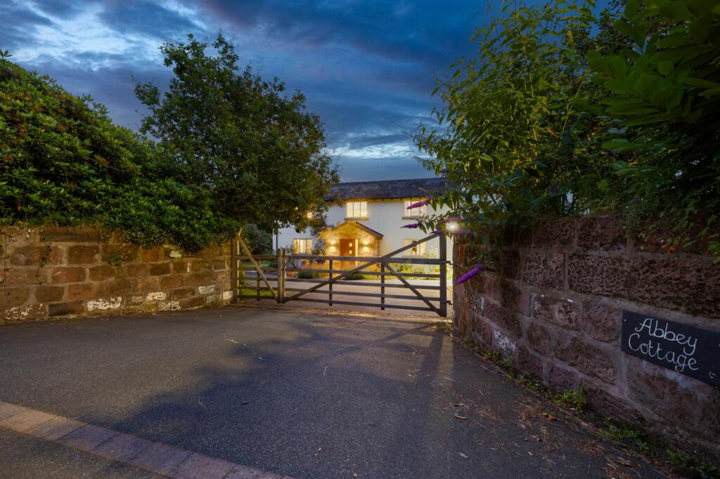 Additional property image - Extended Oakmere home with a large plot.