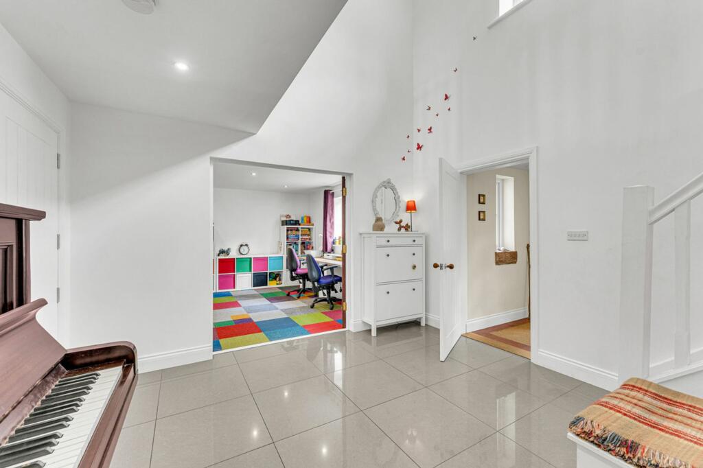 Additional property image - Extended Oakmere home with a large plot.