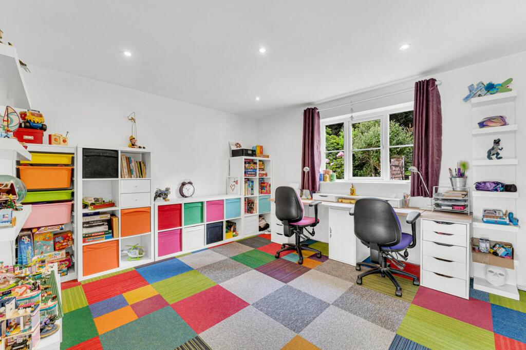 Additional property image - Extended Oakmere home with a large plot.