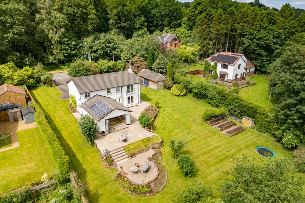 Additional property image - Extended Oakmere home with a large plot.