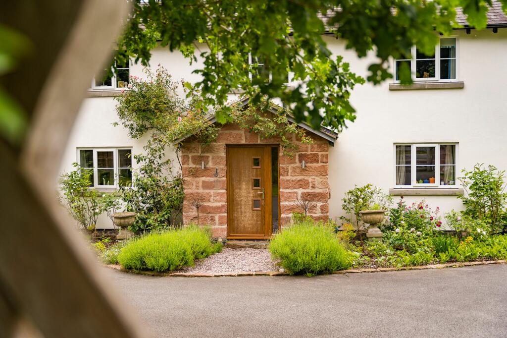 Additional property image - Extended Oakmere home with a large plot.