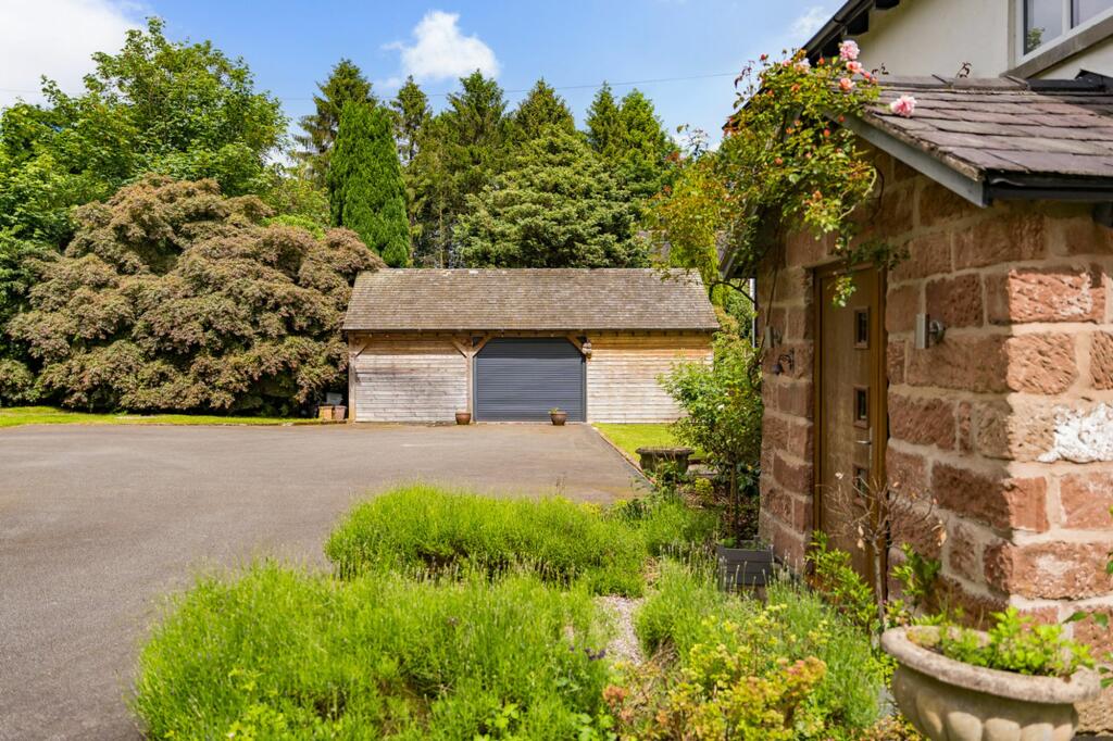 Additional property image - Extended Oakmere home with a large plot.