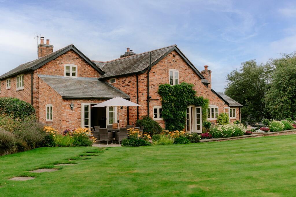 Additional property image - One of the finest equestrian homes around Tarporley with 26 acres.
