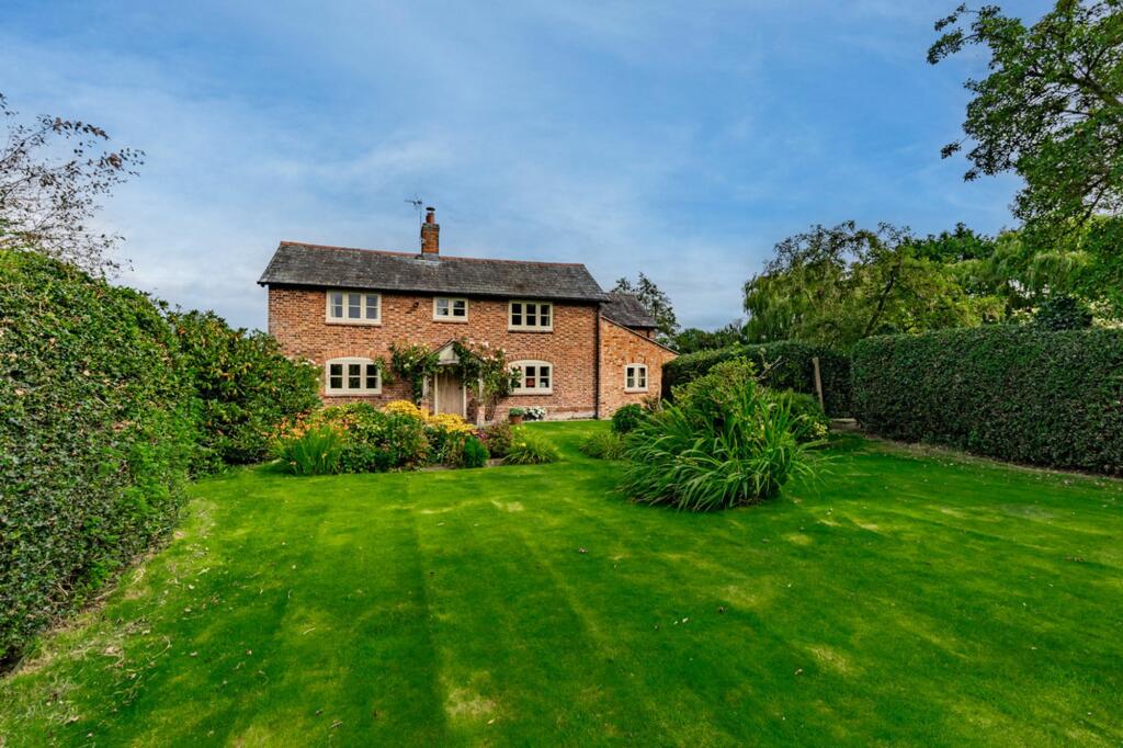 Additional property image - One of the finest equestrian homes around Tarporley with 26 acres.