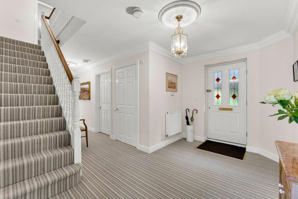 Additional property image - Spacious, 5 Bedroom home near the Whitegate Way