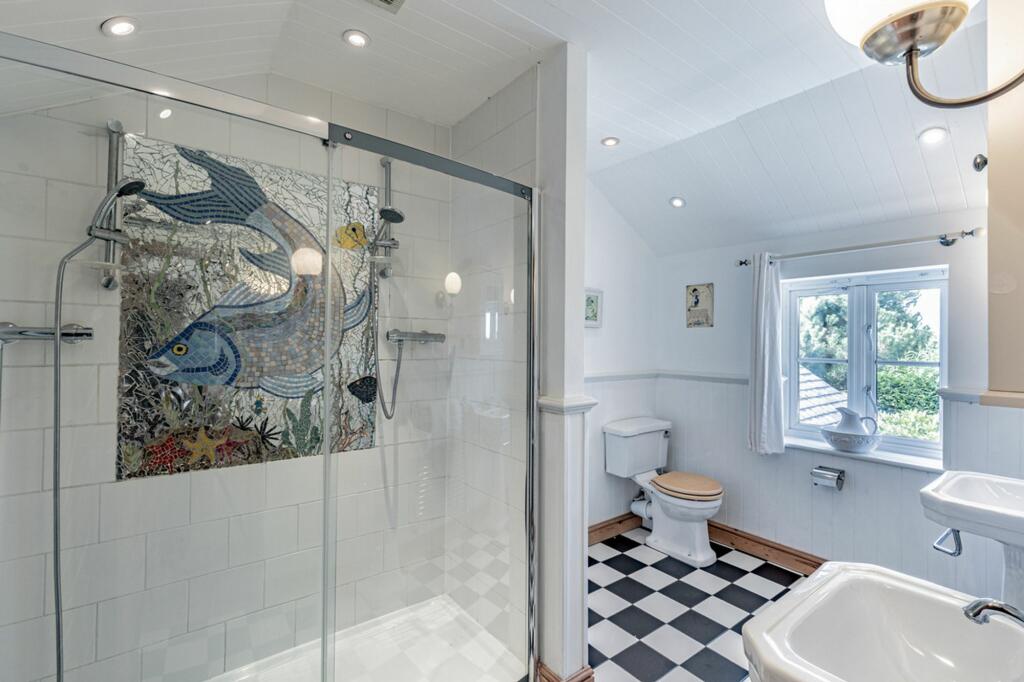 Additional property image - Stunning views of Beeston Castle with a detached annexe