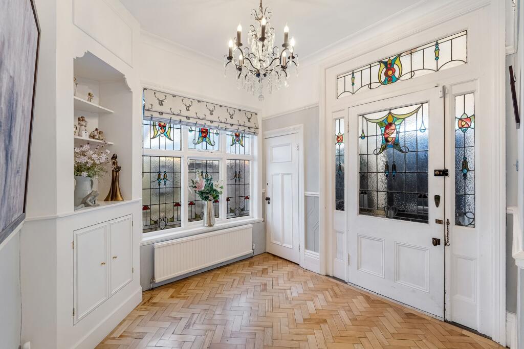 Additional property image - Beautifully Presented And Spacious Edwardian Home Near Hartford