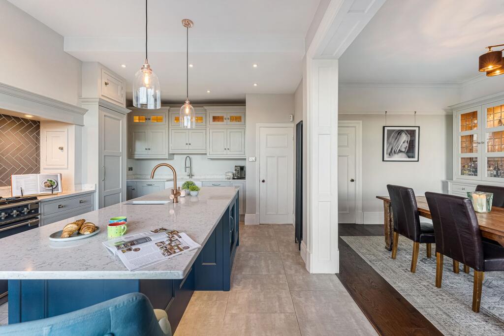 Additional property image - Beautifully Presented And Spacious Edwardian Home Near Hartford