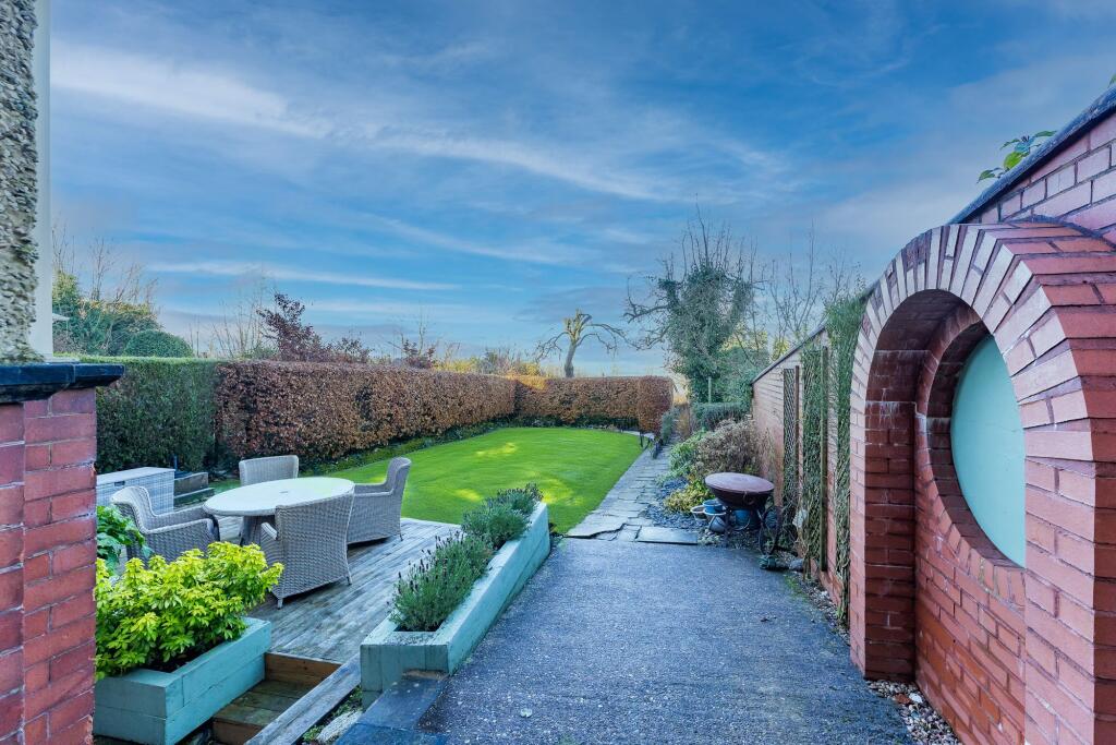 Additional property image - Beautifully Presented And Spacious Edwardian Home Near Hartford
