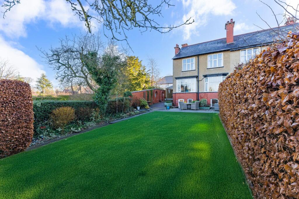 Additional property image - Beautifully Presented And Spacious Edwardian Home Near Hartford