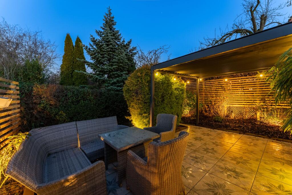 Additional property image - Beautifully Presented And Spacious Edwardian Home Near Hartford