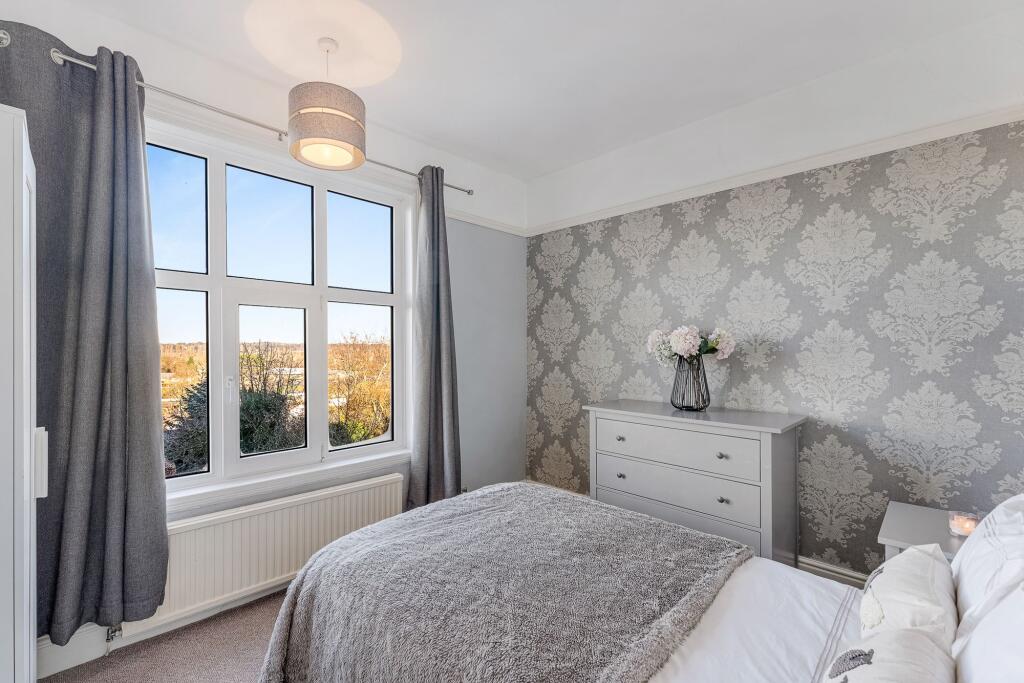 Additional property image - Beautifully Presented And Spacious Edwardian Home Near Hartford