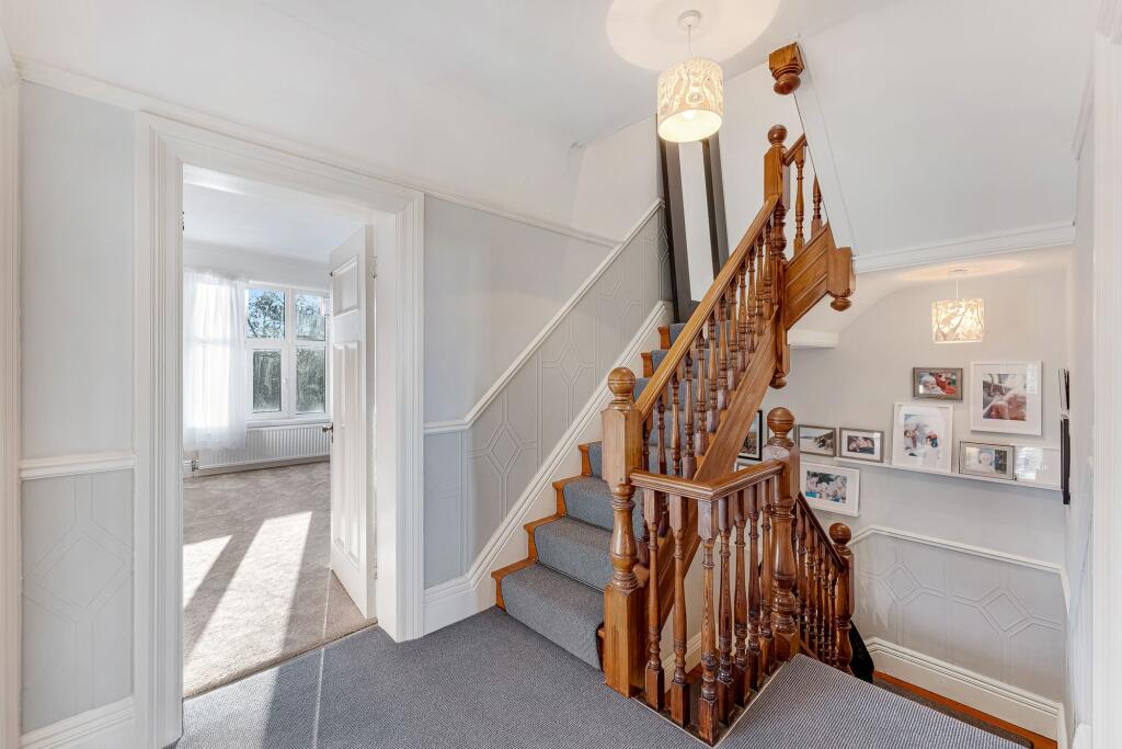 Additional property image - Beautifully Presented And Spacious Edwardian Home Near Hartford