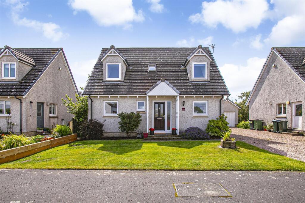 Main image of property: 11 Hatchbank Road, Kinross