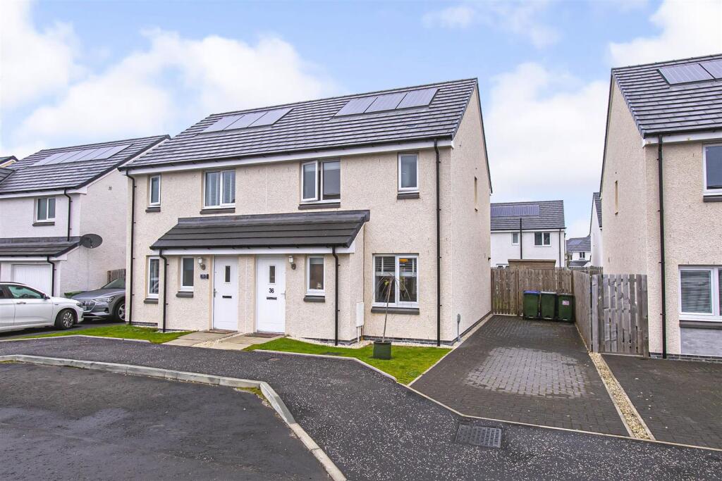 Main image of property: 36 Drumeuther Way, Kinross