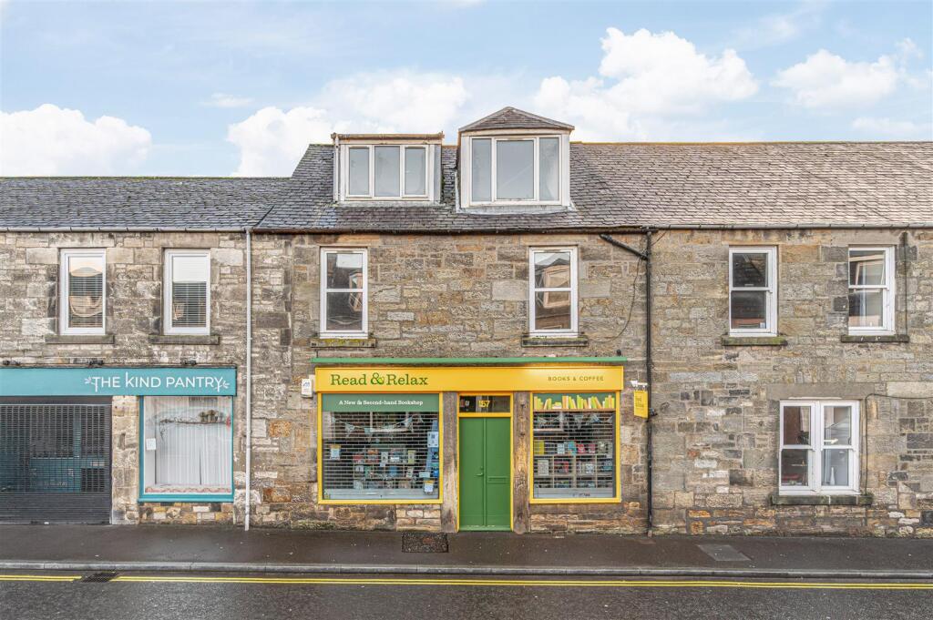 Main image of property: 17 Old Causeway, Kinross KY13 8DT