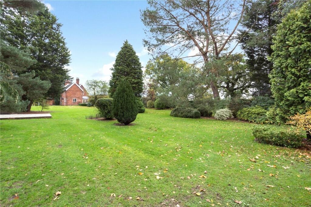 Additional property image - Middlewich Road, Minshull Vernon, CW1