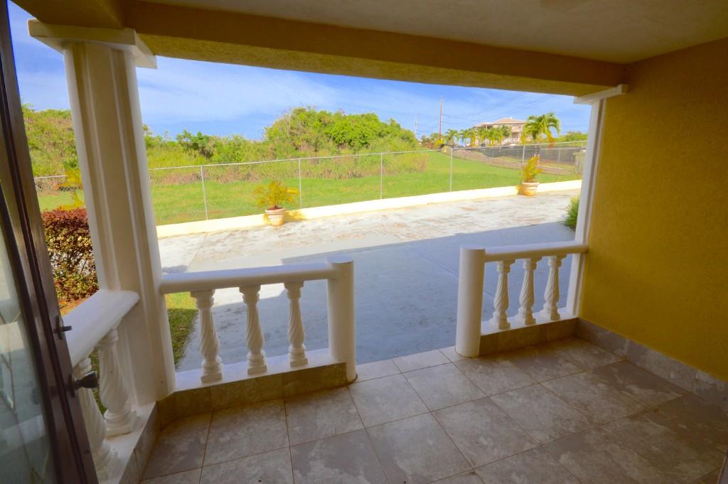 2 bedroom semidetached house for sale in Mount Brevitor, St Peter