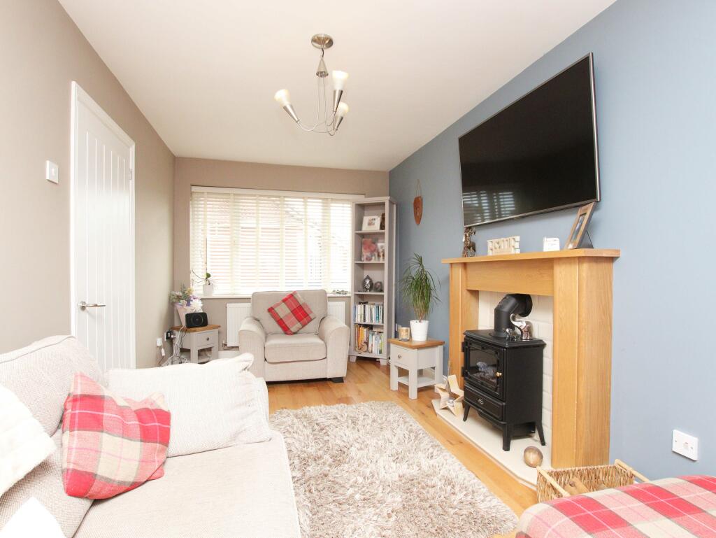 Additional property image - Graig Y Mynydd, Gelliseren, Tonyrefail, CF39 8FD