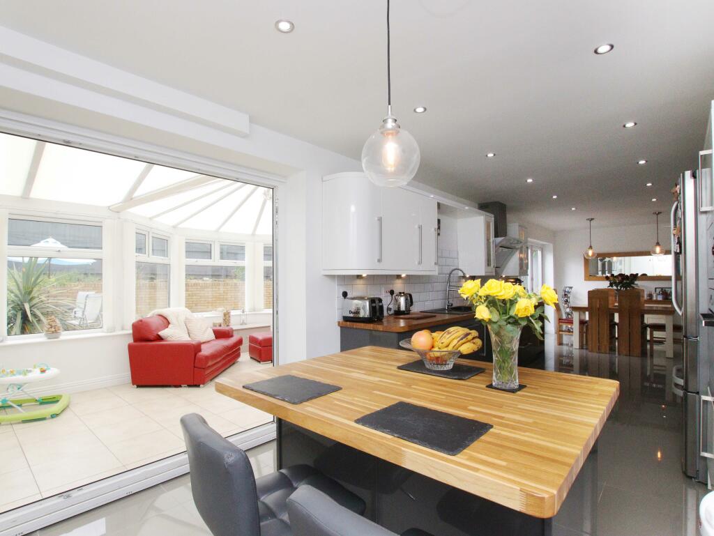 Additional property image - Graig Y Mynydd, Gelliseren, Tonyrefail, CF39 8FD