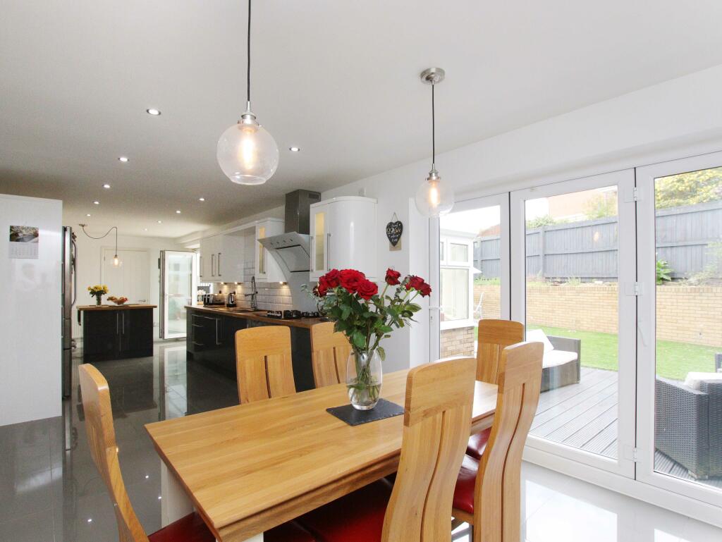 Additional property image - Graig Y Mynydd, Gelliseren, Tonyrefail, CF39 8FD