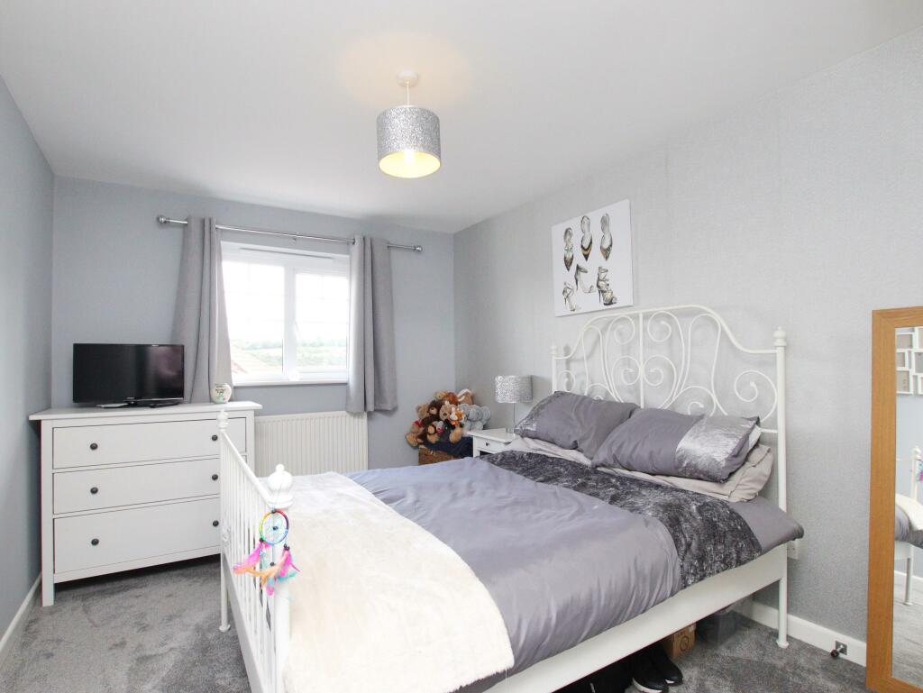 Additional property image - Graig Y Mynydd, Gelliseren, Tonyrefail, CF39 8FD