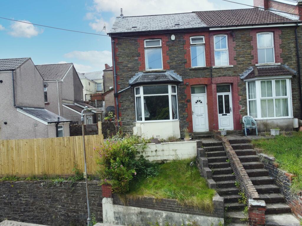 3 bedroom terraced house