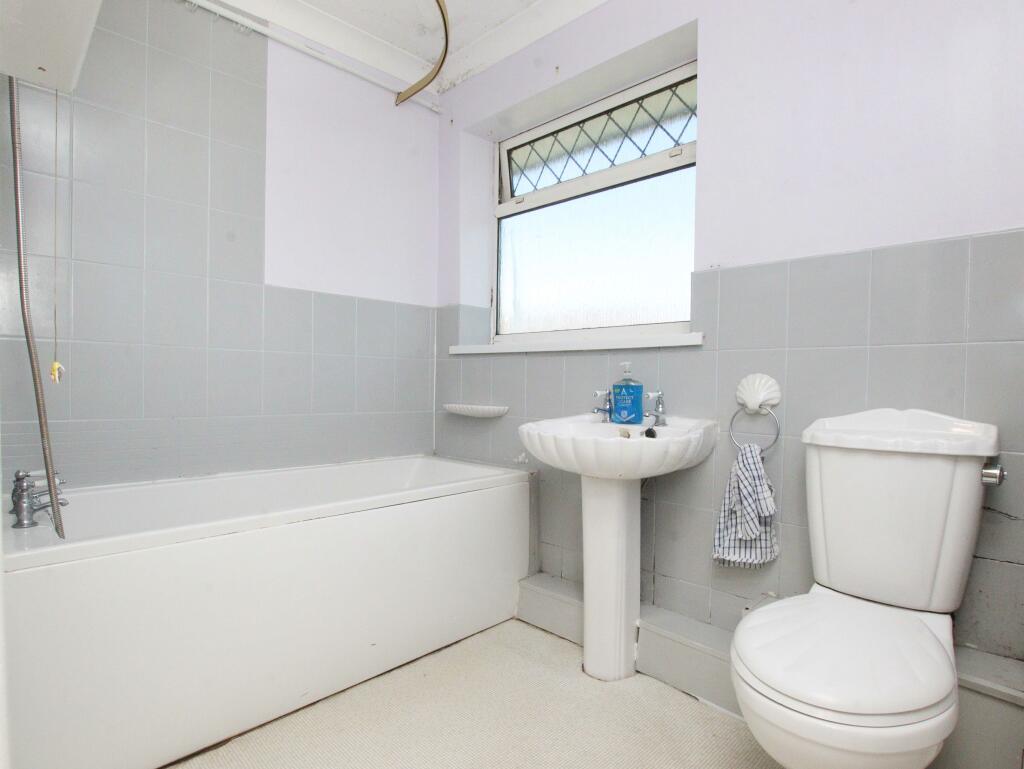 Additional property image - Heol Cawrdaf, Beddau CF38 2SL