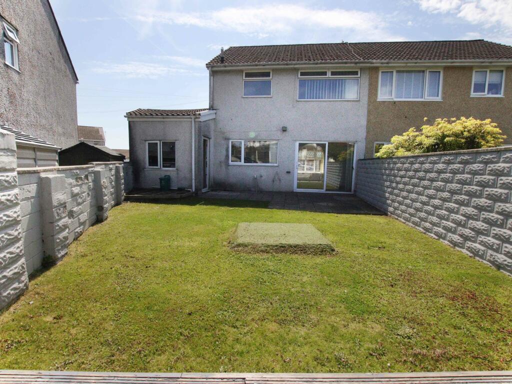 Additional property image - Heol Cawrdaf, Beddau CF38 2SL